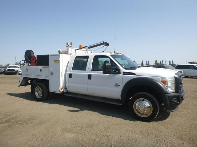 Image of Ford F-550 equipment image 1