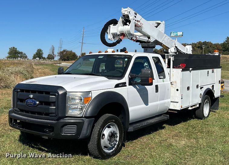 Image of Ford F-550 Primary image