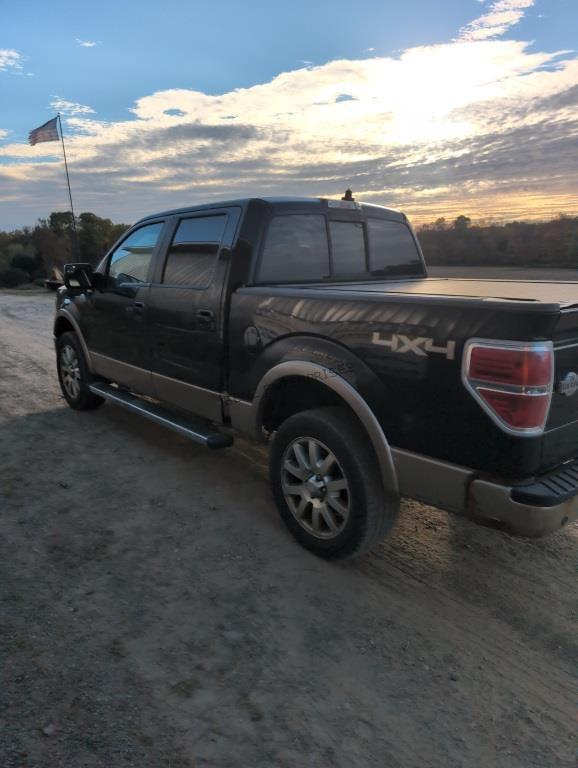 Image of Ford F-150 equipment image 4