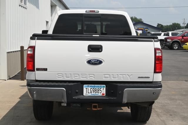 Image of Ford F-350 equipment image 3