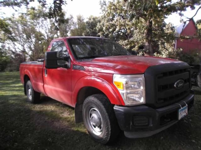 Image of Ford F-250 equipment image 1