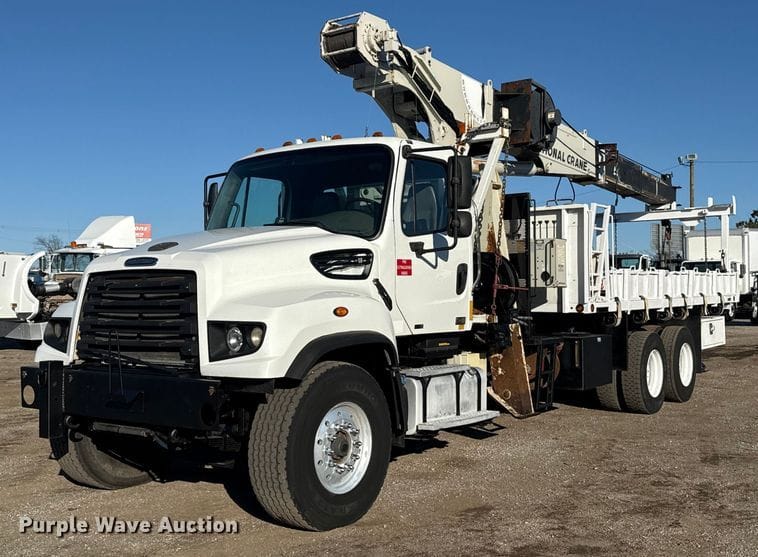 2012 Freightliner 114SD Equipment Image0