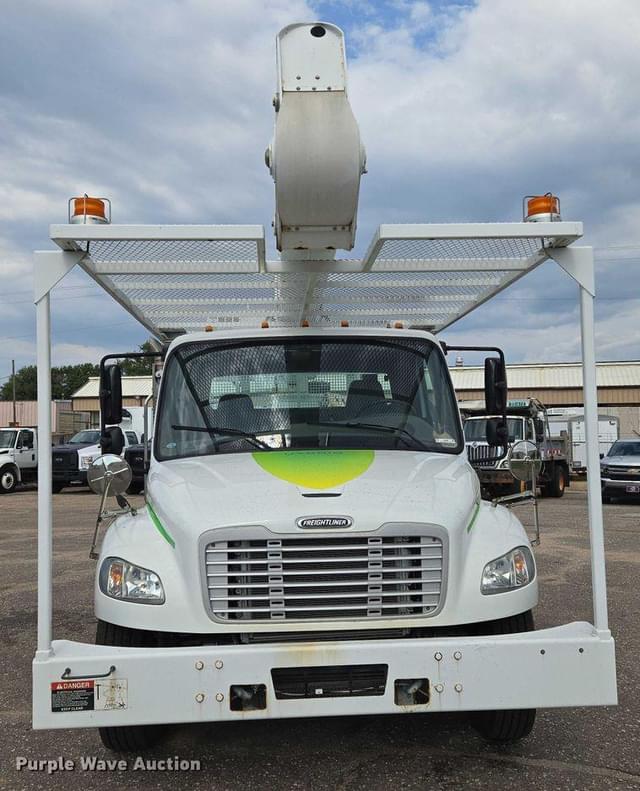 Image of Freightliner Business Class M2 equipment image 1
