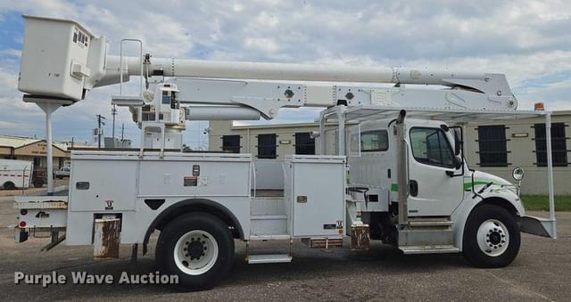 Image of Freightliner Business Class M2 equipment image 3