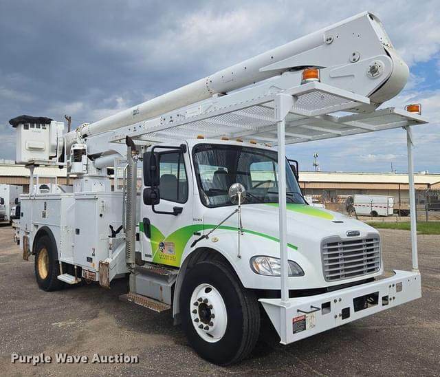 Image of Freightliner Business Class M2 equipment image 2