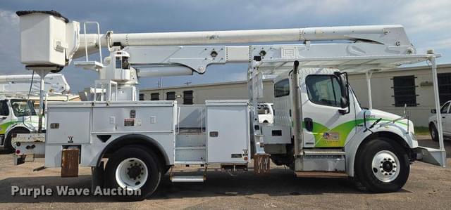 Image of Freightliner Business Class M2 equipment image 3