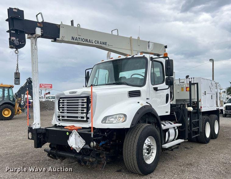 Main image Freightliner Business Class M2