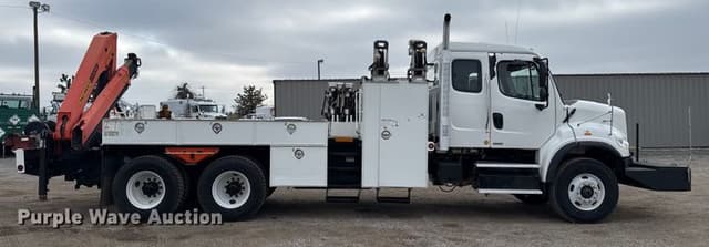 Image of Freightliner Business Class M2 equipment image 3