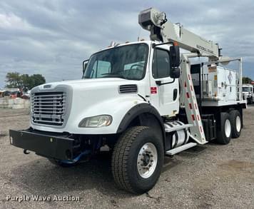 Main image Freightliner Business Class M2