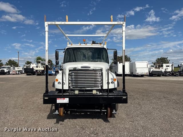 Image of Freightliner Business Class M2 equipment image 1