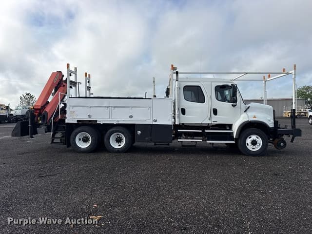 Image of Freightliner Business Class M2 equipment image 3