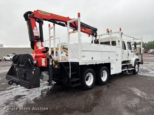 Image of Freightliner Business Class M2 equipment image 4