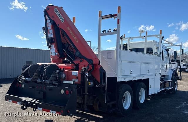 Image of Freightliner Business Class M2 equipment image 4