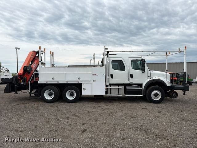 Image of Freightliner Business Class M2 equipment image 3