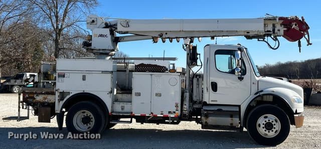 Image of Freightliner Business Class M2 equipment image 3