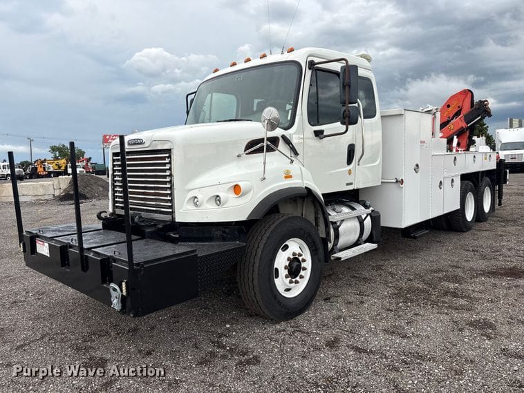 2012 Freightliner Business Class M2 Equipment Image0