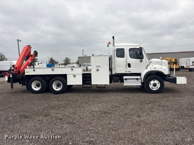 Image of Freightliner M2 equipment image 3