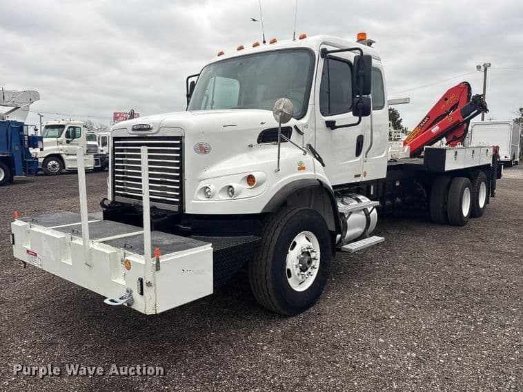 Image of Freightliner M2 Primary image