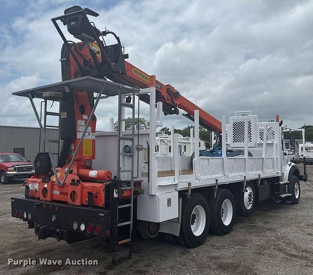 Image of Freightliner Business Class M2 equipment image 4