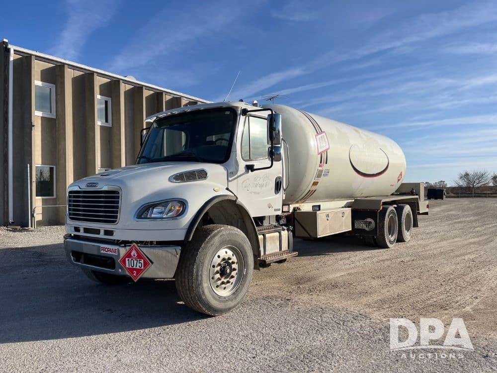 Image of Freightliner Business Class M2 Primary image