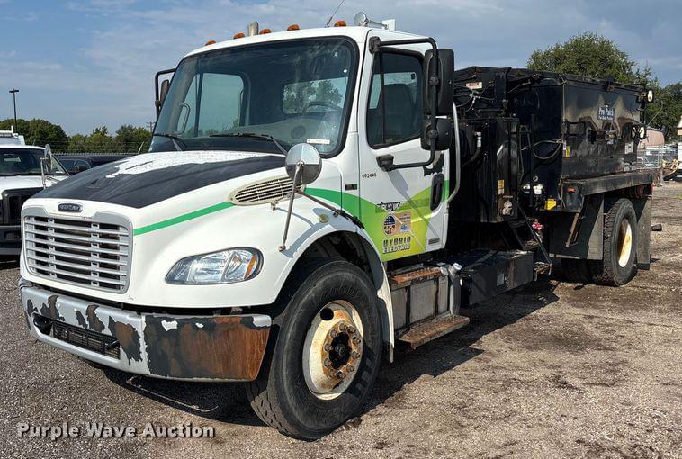 Image of Freightliner Business Class M2 Primary image