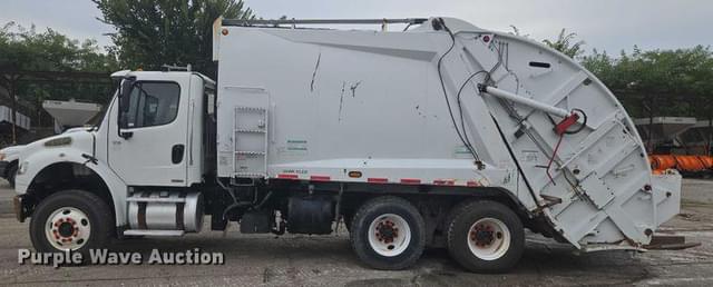 Image of Freightliner Business Class M2 equipment image 4