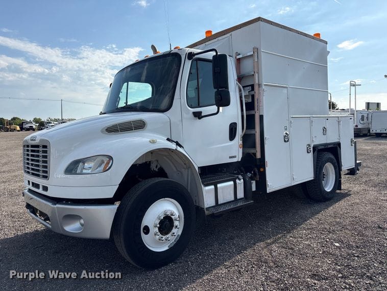 2012 Freightliner Business Class M2 Equipment Image0