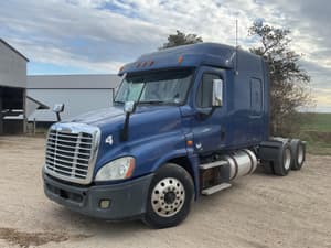 2012 Freightliner Cascadia 125 Image