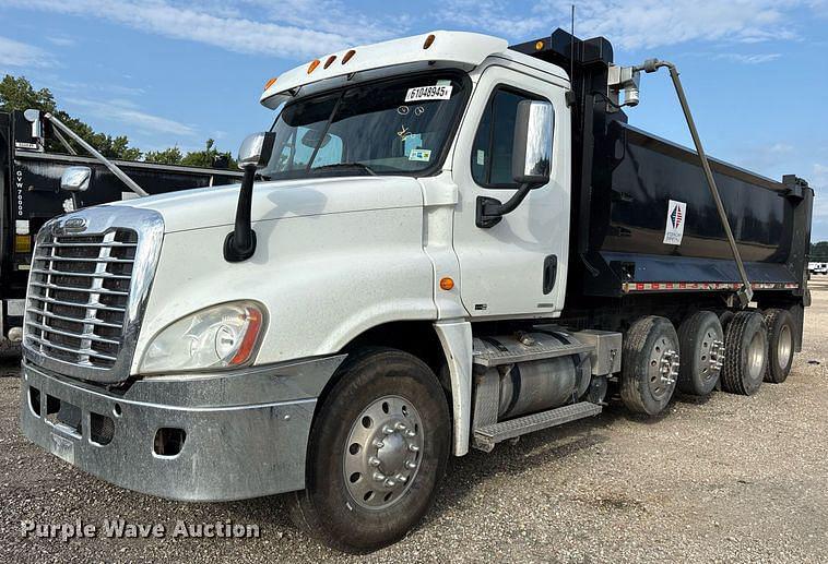 Image of Freightliner Cascadia 125 Primary image