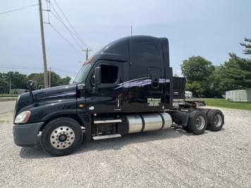 Main image Freightliner Cascadia 125