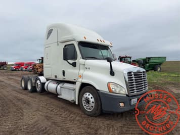 Main image Freightliner Cascadia 125