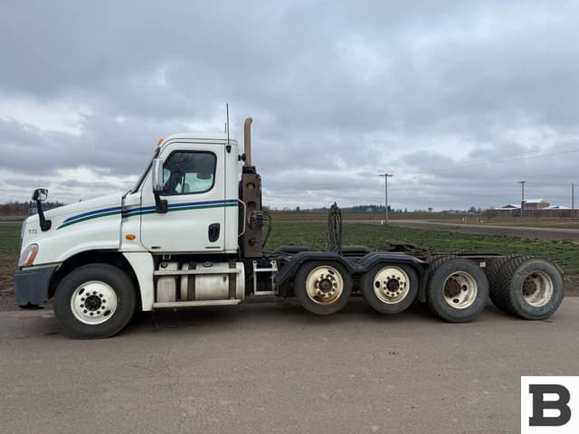 Image of Freightliner Cascadia 125 equipment image 1