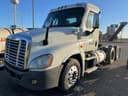 2012 Freightliner Cascadia Image