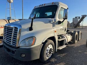 2012 Freightliner Cascadia Image