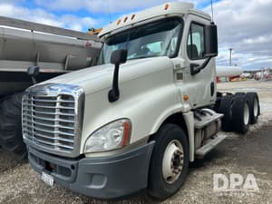 2012 Freightliner Cascadia Image