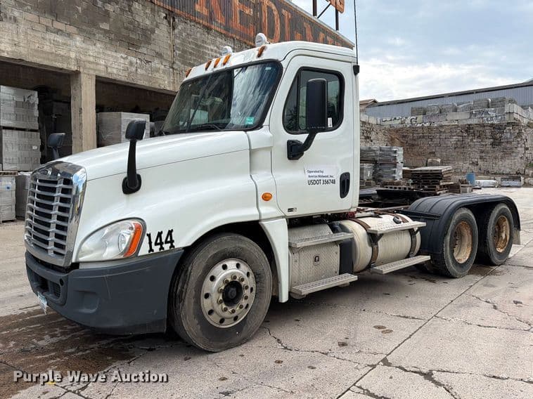 Image of Freightliner Cascadia Primary image