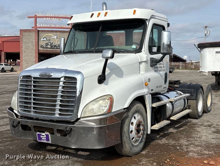 Image of Freightliner Cascadia Primary image
