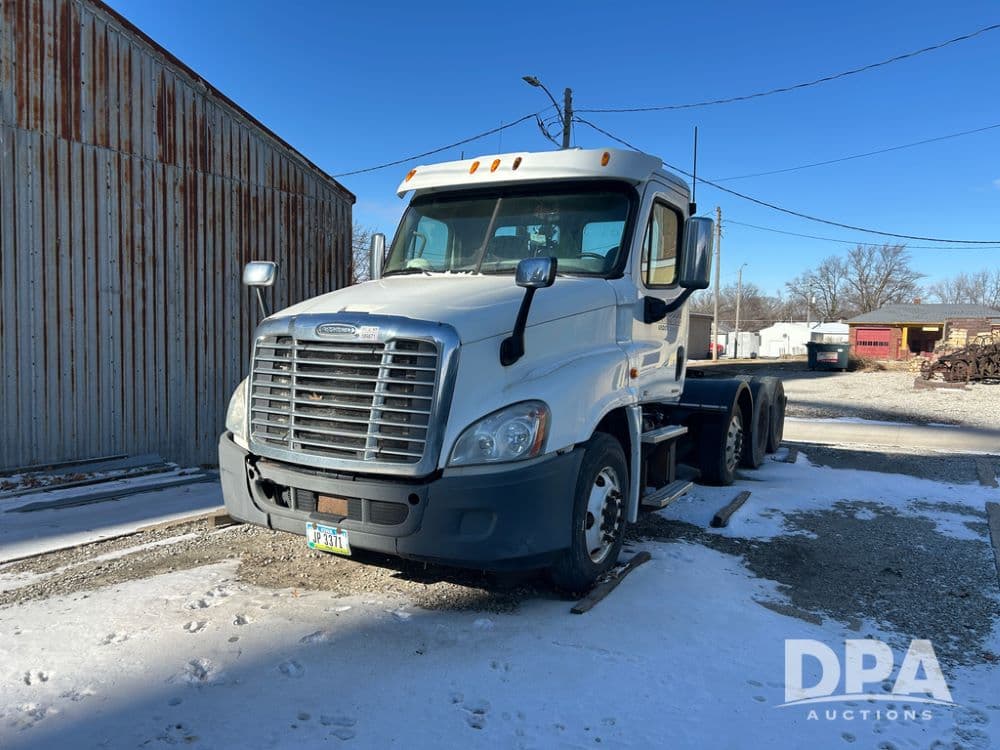 Image of Freightliner Cascadia Primary image