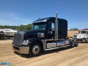 2012 Freightliner Coronado Image