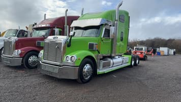 Main image Freightliner Coronado