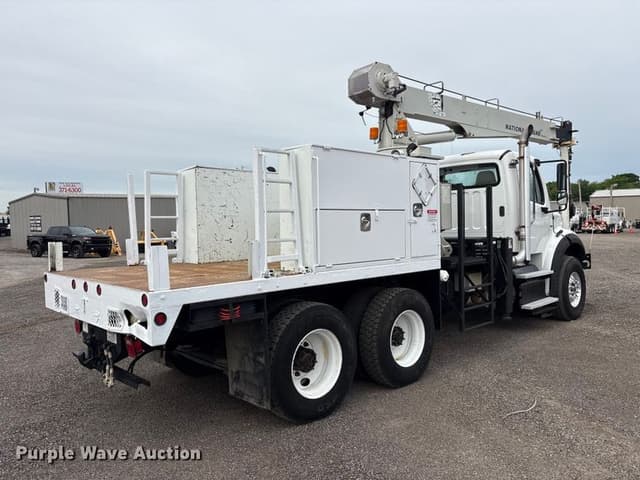 Image of Freightliner Business Class M2 equipment image 4