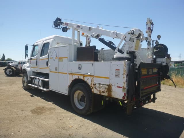 Image of Freightliner M2 equipment image 3