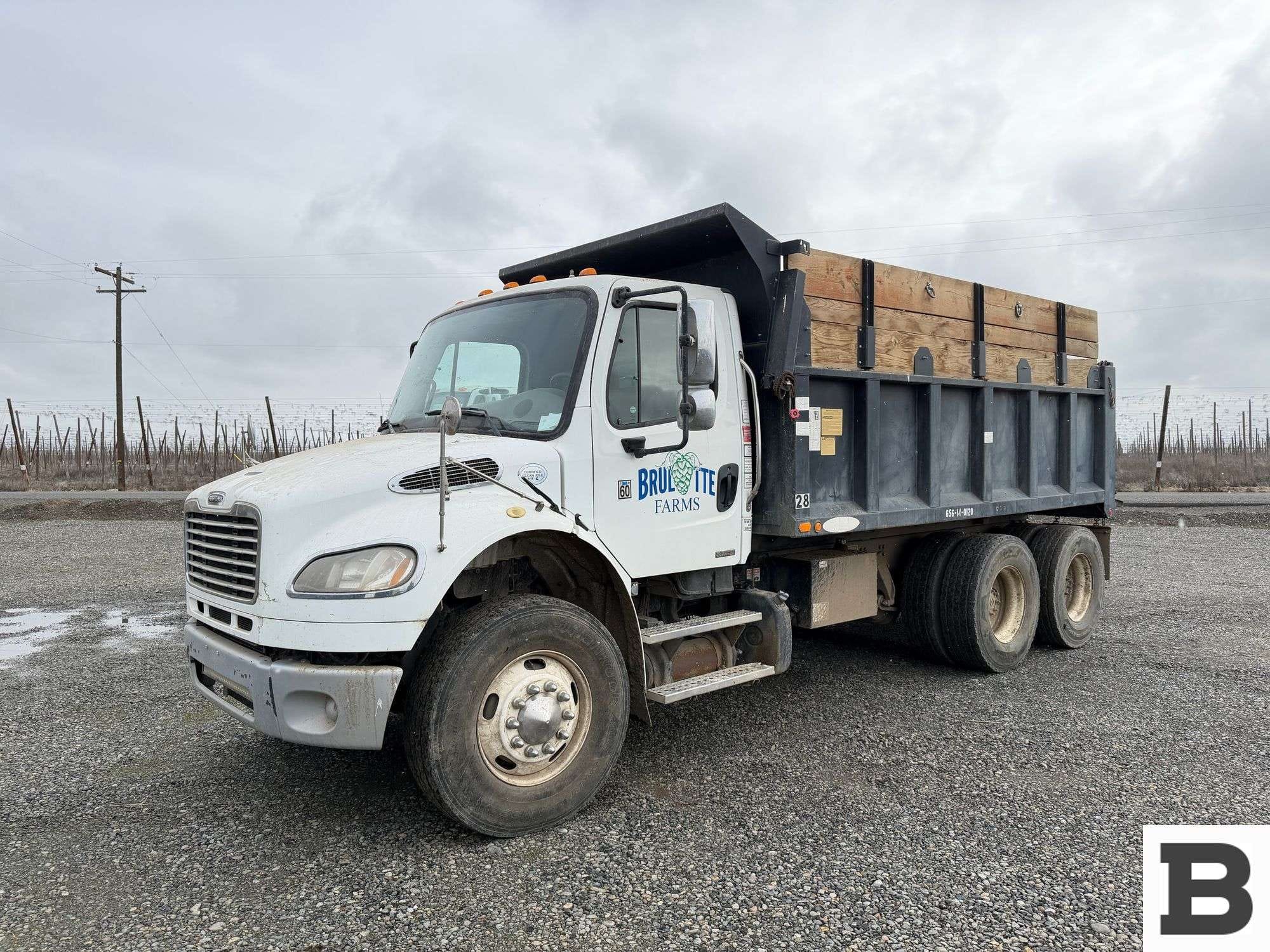 2012 Freightliner M2 Equipment Image0