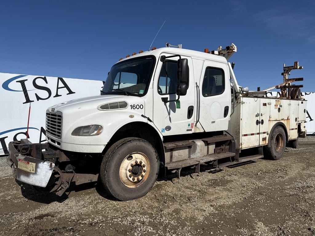 Image of Freightliner M2 Primary image