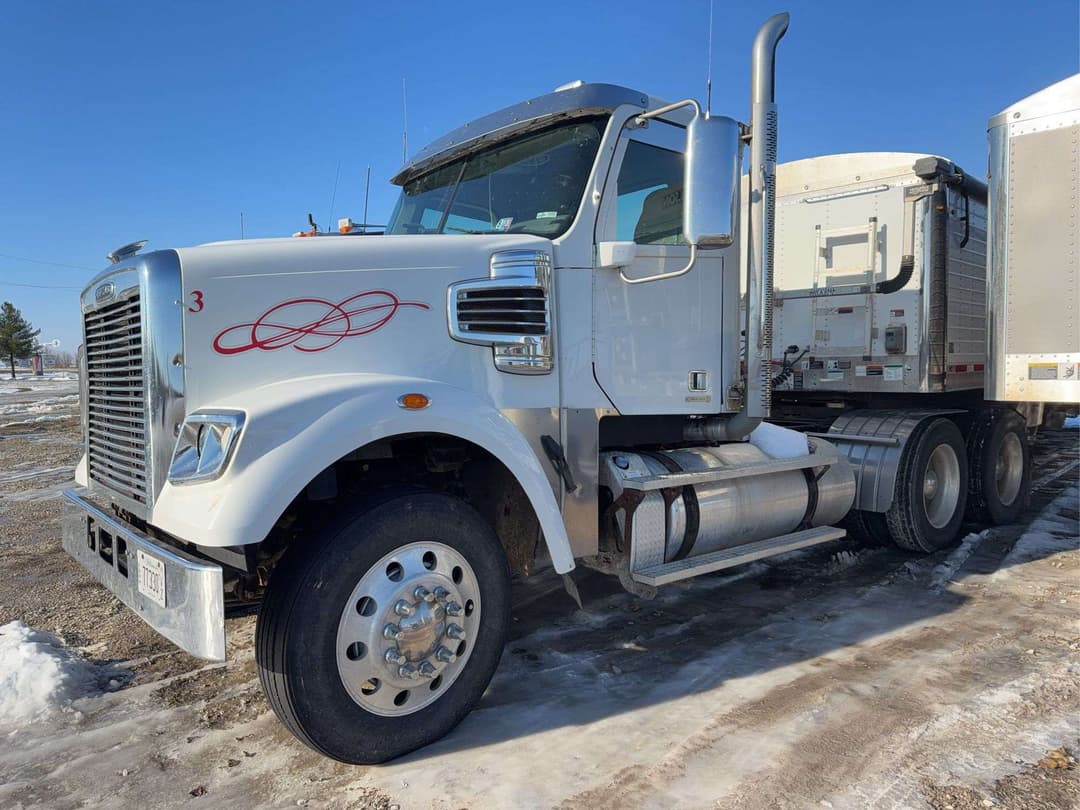 Image of Freightliner Coronado Primary image