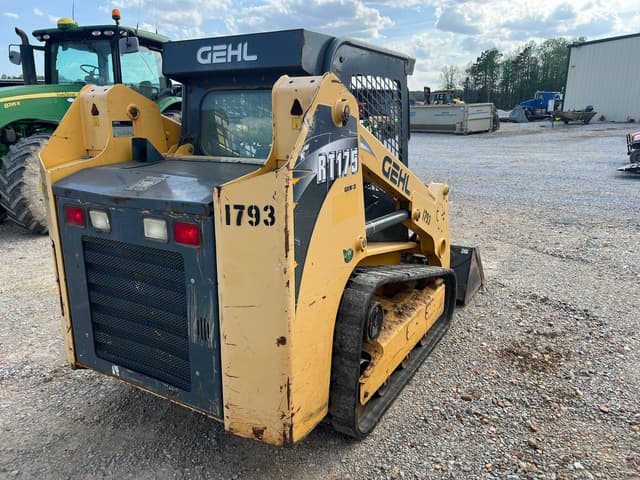 Image of Gehl RT175 equipment image 3