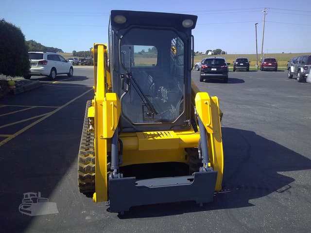 Image of Gehl RT210 equipment image 2