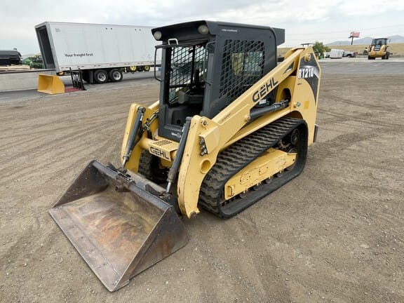 2012 Gehl RT210 Equipment Image0