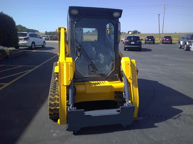 Image of Gehl RT210 equipment image 2