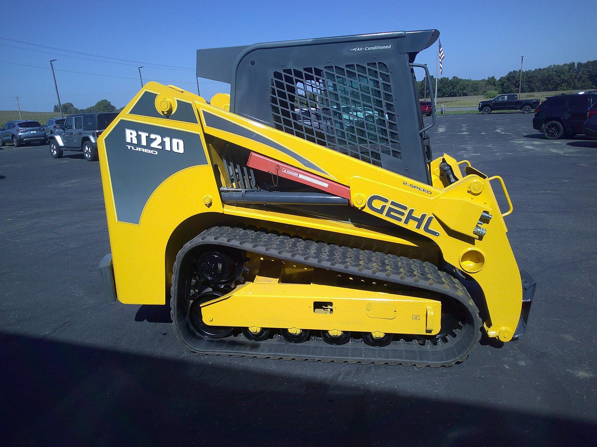 2012 Gehl RT210 Equipment Image0